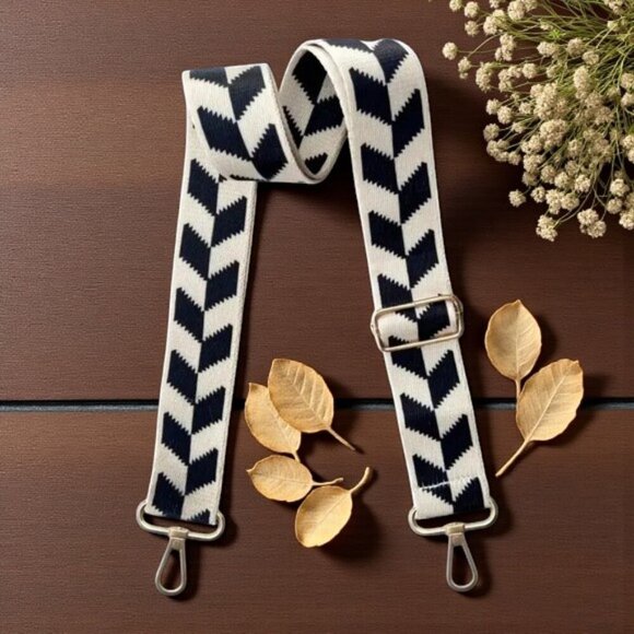 ποΈBlack & Beige Adjustable Geometric Print Purse Strap | Crossbody Replacement - Picture 4 of 10